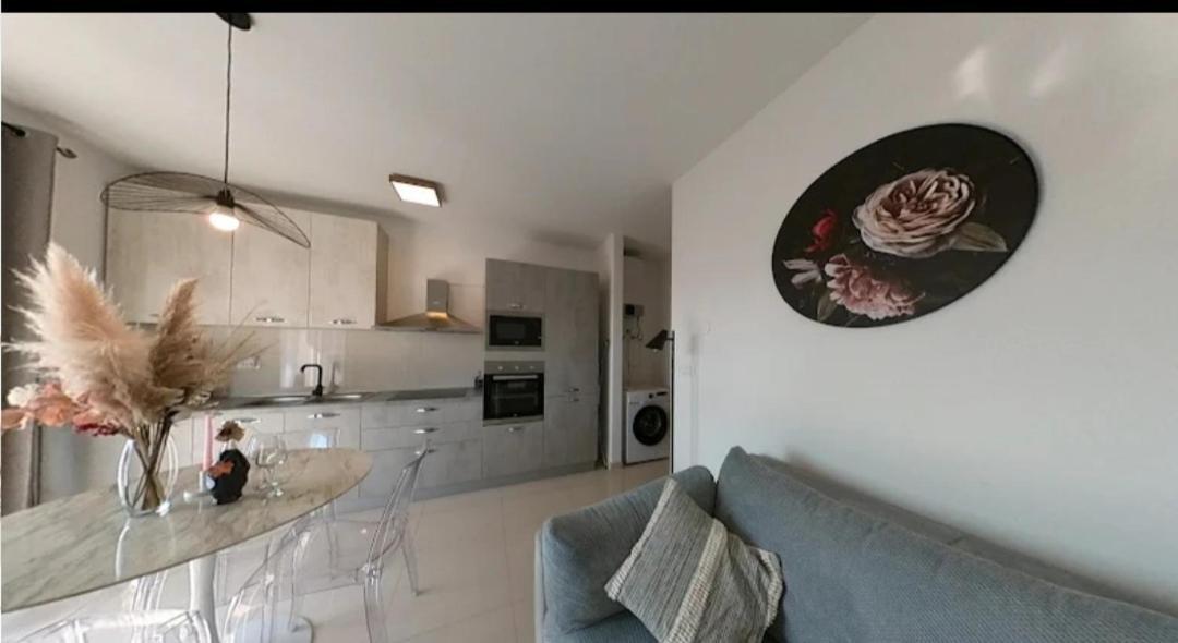 דירות טרוגיר New Apartman P & B מראה חיצוני תמונה