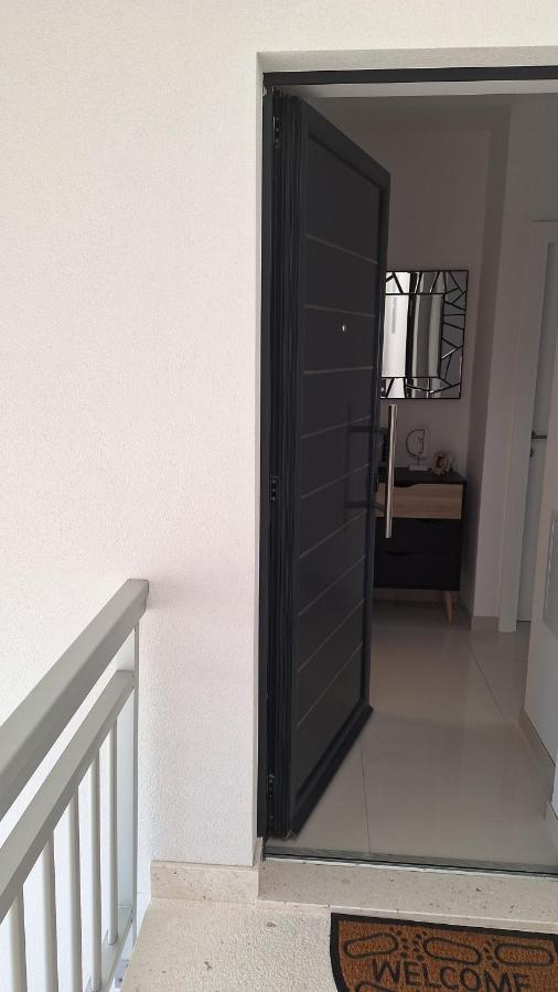 דירות טרוגיר New Apartman P & B מראה חיצוני תמונה
